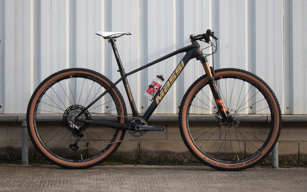Massi UCI Team – Massi Bikes