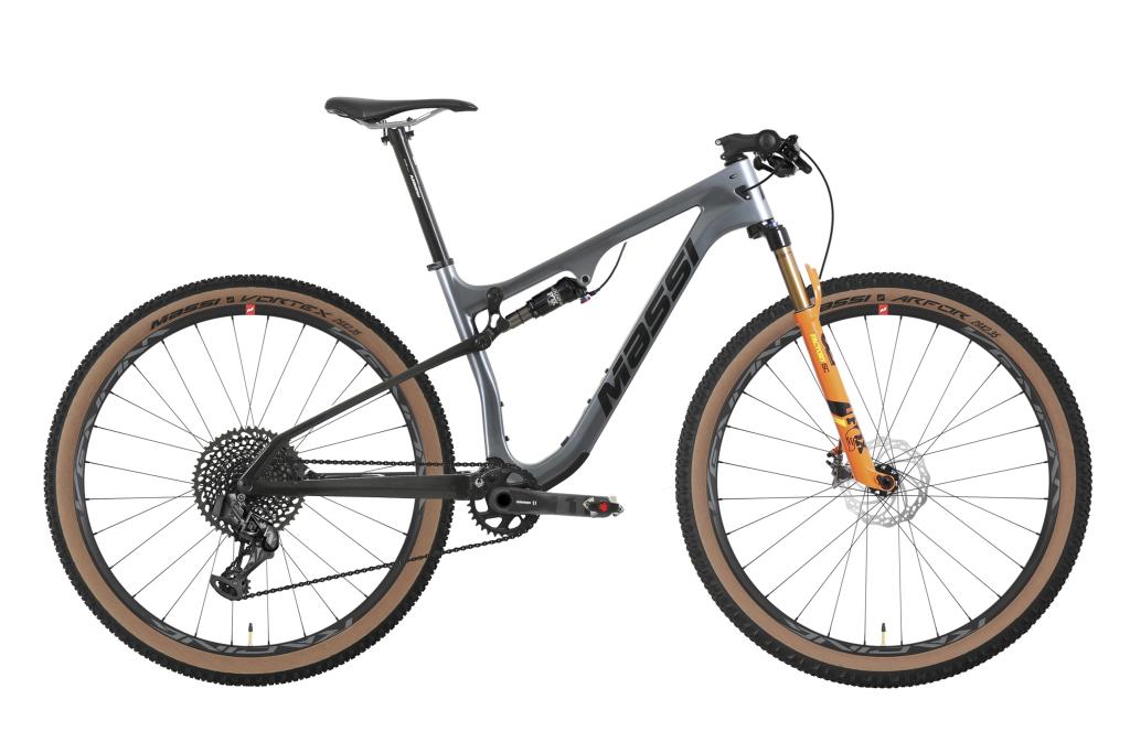 massi master compact road bike